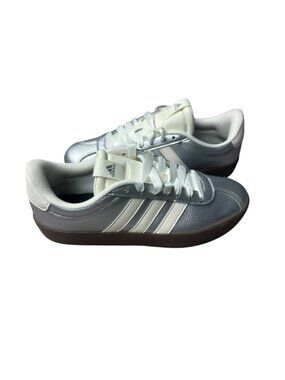 adidas Vl Court 3.0 Lace Up  Womens Silver Sneakers Shoes Size 9.5 JQ7315 NWOB